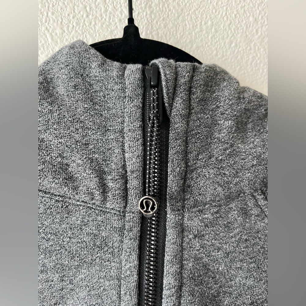 NWOT Lululemon Scuba Oversized Full Zip - Picture 11 of 12